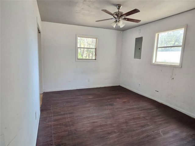 8090 E ROUND LAKE LOOP, Floral City, FL 34436