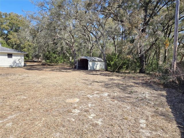 8090 E ROUND LAKE LOOP, Floral City, FL 34436