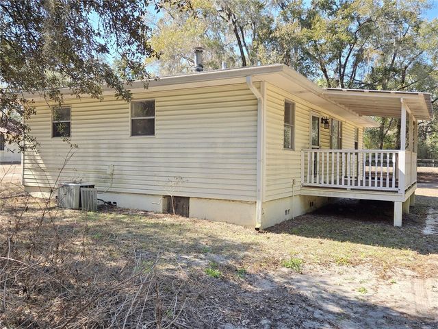 8090 E ROUND LAKE LOOP, Floral City, FL 34436