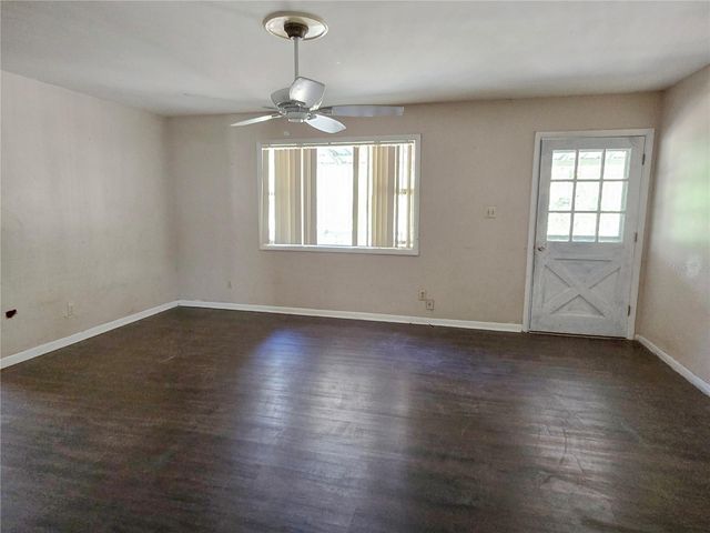 8090 E ROUND LAKE LOOP, Floral City, FL 34436