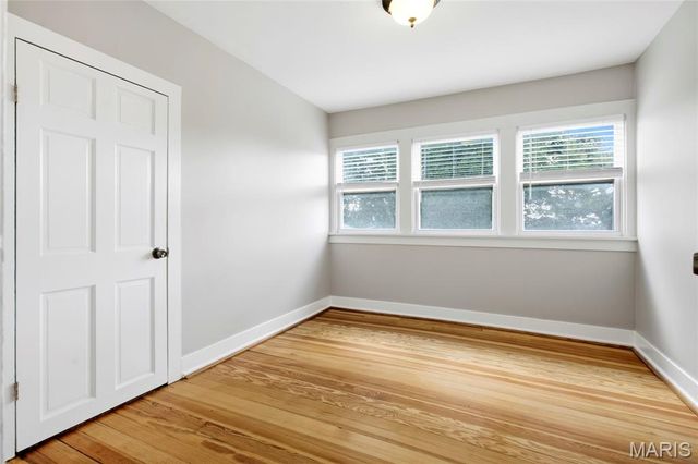 3472 Macklind Avenue, St Louis, MO 63139