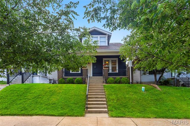 3472 Macklind Avenue, St Louis, MO 63139