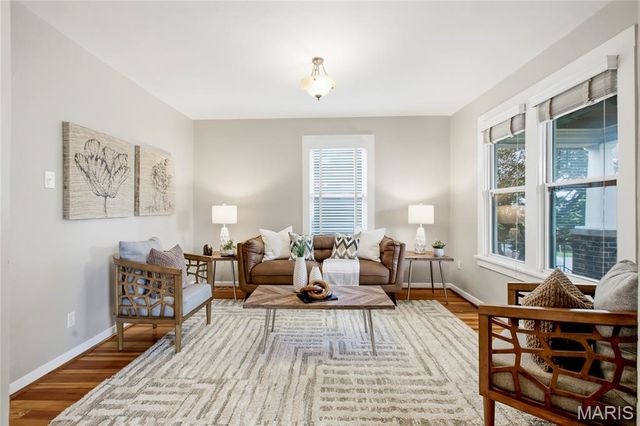 3472 Macklind Avenue, St Louis, MO 63139