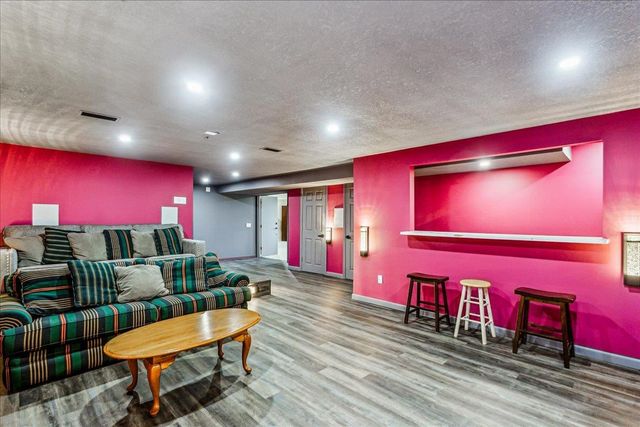 1005 Terradyne Cir, Andover, KS 67002