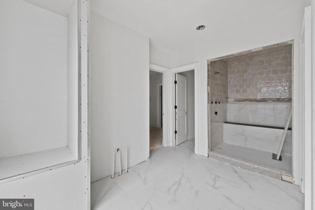 3173 20TH STREET, Arlington, VA 22201