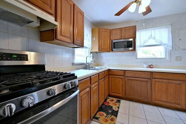 236 E Armitage Avenue, Northlake, IL 60164