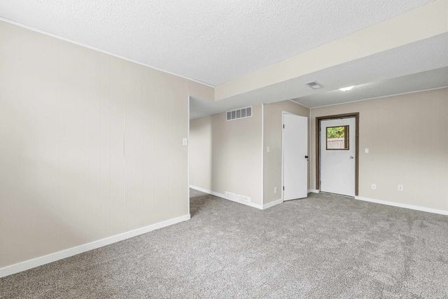 2935 S Richmond Ave, Wichita, KS 67217