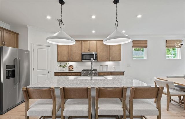 738 Mirror Lake Parkway, Villa Rica, GA 30180