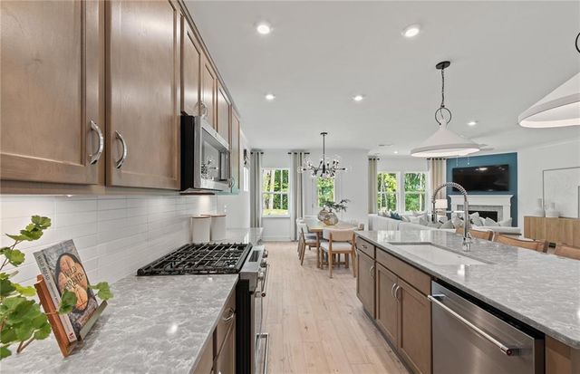 738 Mirror Lake Parkway, Villa Rica, GA 30180