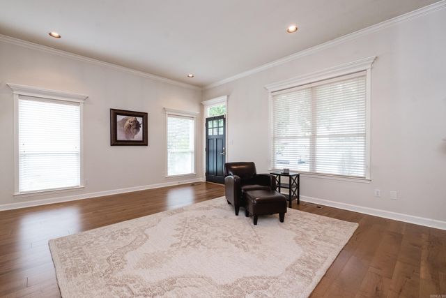 23 Deerberry Forest Circle, Little Rock, AR 72211