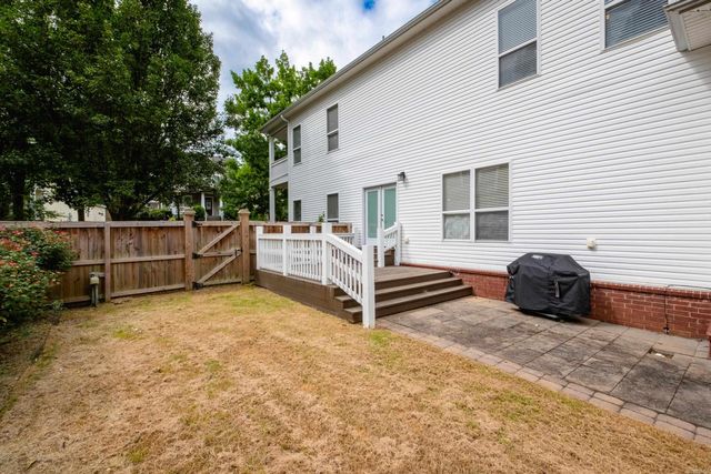 23 Deerberry Forest Circle, Little Rock, AR 72211
