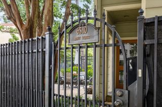 6310 Arnot Street, Houston, TX 77007