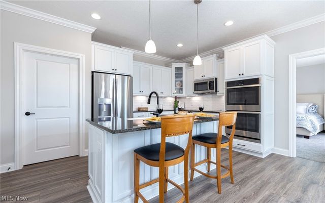 4304 Evergreen Court 61, North Canton, OH 44720