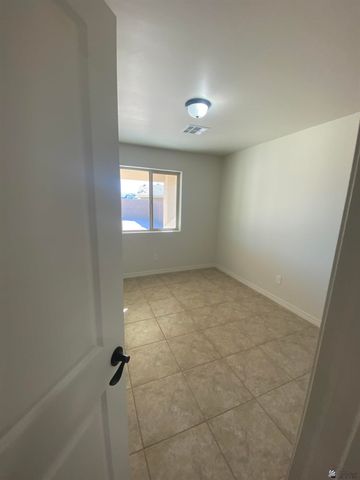 12673 S 50 Dr, Yuma, AZ 85367