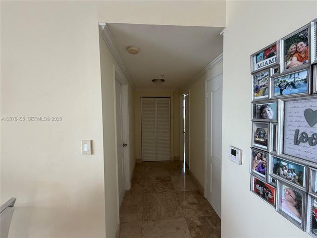 5077 NW 7th Street 1202, Miami, FL 33126