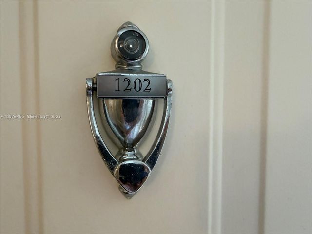5077 NW 7th Street 1202, Miami, FL 33126