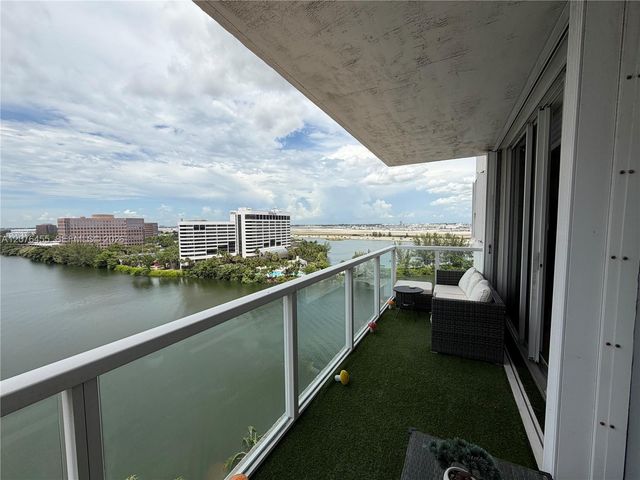 5077 NW 7th Street 1202, Miami, FL 33126
