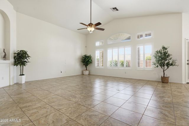 4441 E COTTONWOOD Lane, Phoenix, AZ 85048