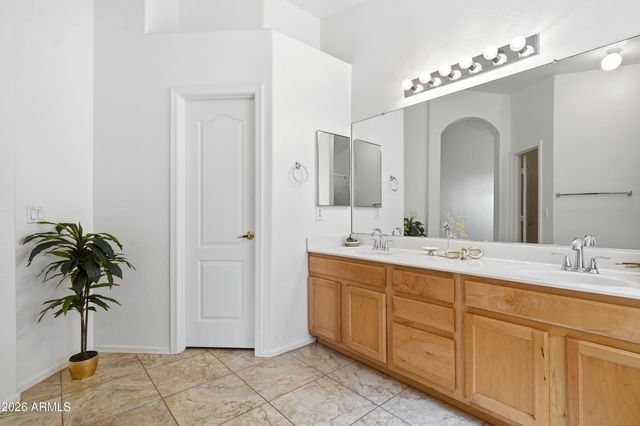 4441 E COTTONWOOD Lane, Phoenix, AZ 85048