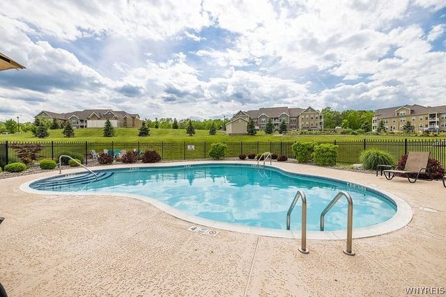 113 Thompson Lane, Canandaigua City, NY 14424