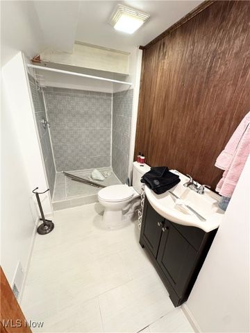 2632 Chestnut Street, Steubenville, OH 43932