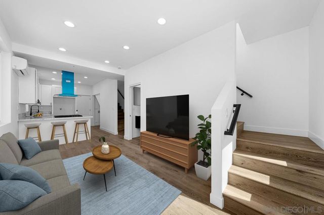 4128 32 Thorn St, San Diego, CA 92105