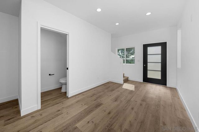 4128 32 Thorn St, San Diego, CA 92105