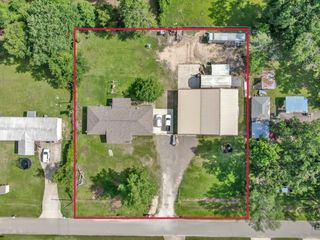 9141 Oak Arbor Drive, Conroe, TX 77384