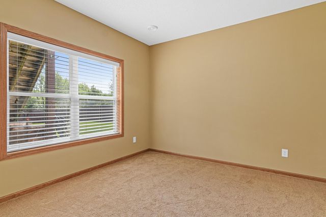19600 Embers Avenue, Farmington, MN 55024