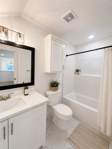 7204 SW High Meadow Boulevard, Bentonville, AR 72713