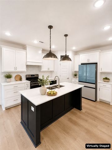 7204 SW High Meadow Boulevard, Bentonville, AR 72713