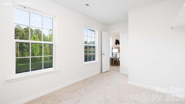 258 Mary Locke Way, Statesville, NC 28677