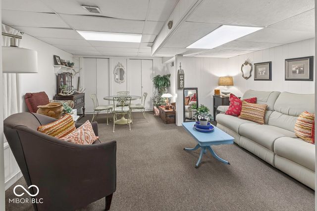 1620 Southview Drive, Indianapolis, IN 46227