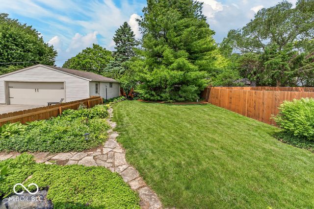 1620 Southview Drive, Indianapolis, IN 46227