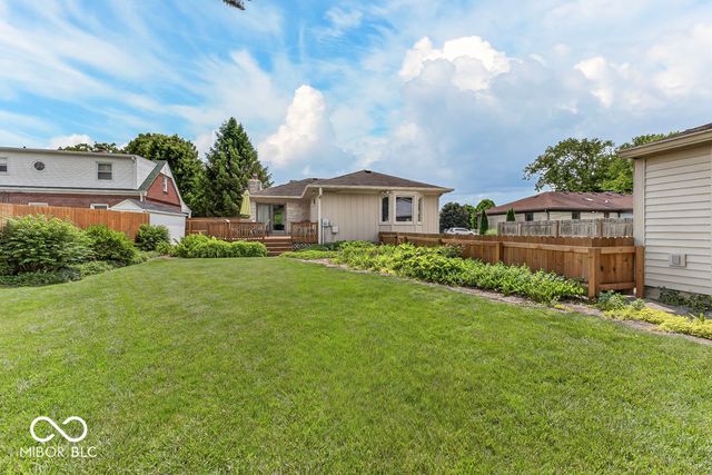 1620 Southview Drive, Indianapolis, IN 46227
