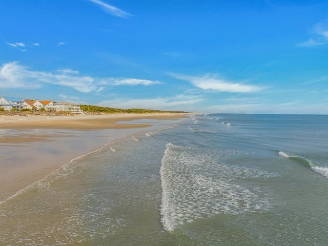 196 Old Cedar Loop, Pawleys Island, SC 29585