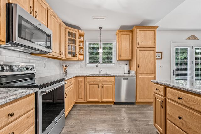 196 Old Cedar Loop, Pawleys Island, SC 29585