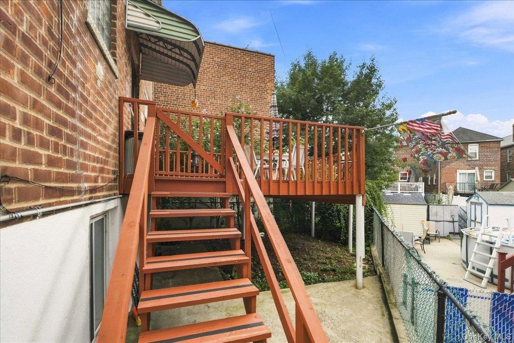 1563 Merry Avenue, Bronx, NY 10461 — photo 3