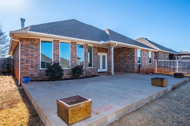 12717 NW 137th Street, Piedmont, OK 73078