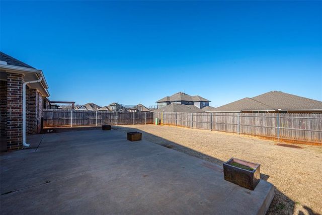 12717 NW 137th Street, Piedmont, OK 73078