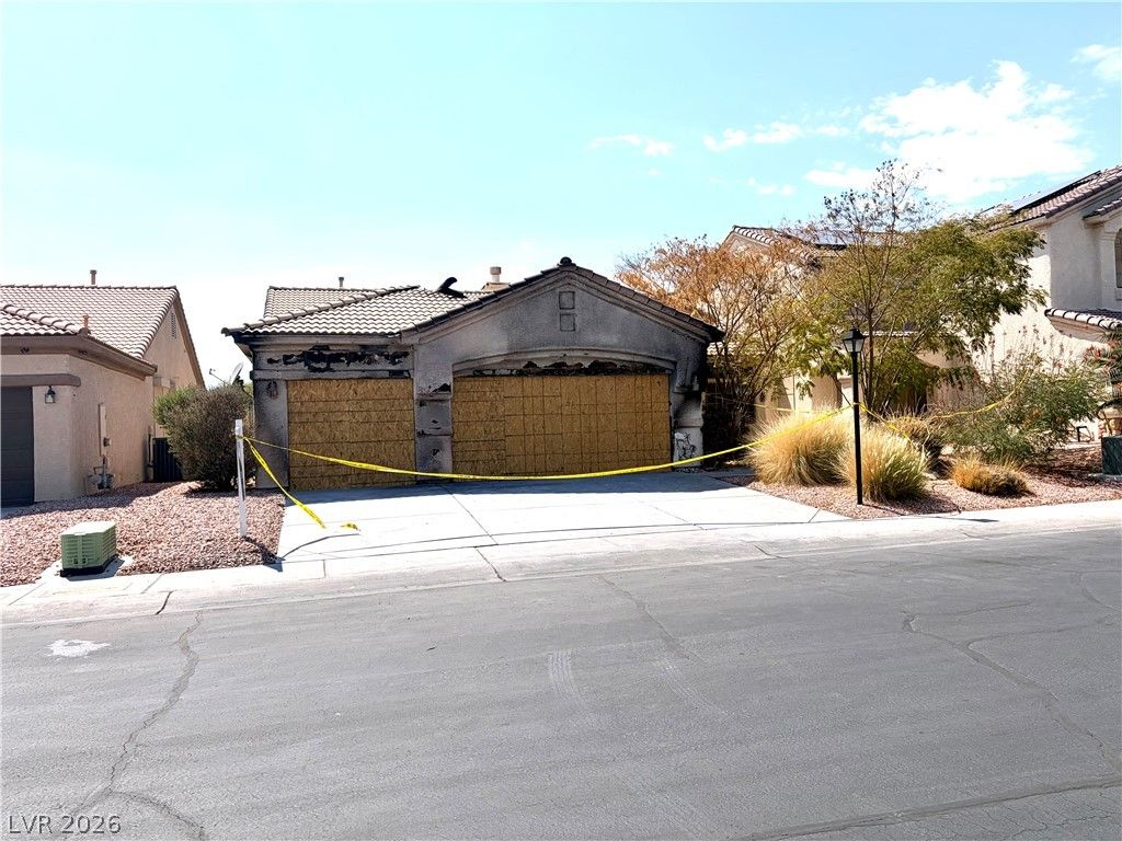 7535 Majestic Bay Street, Las Vegas, NV 89131
