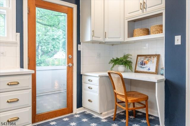 38 Burroughs Way, Maplewood Twp., NJ 07040