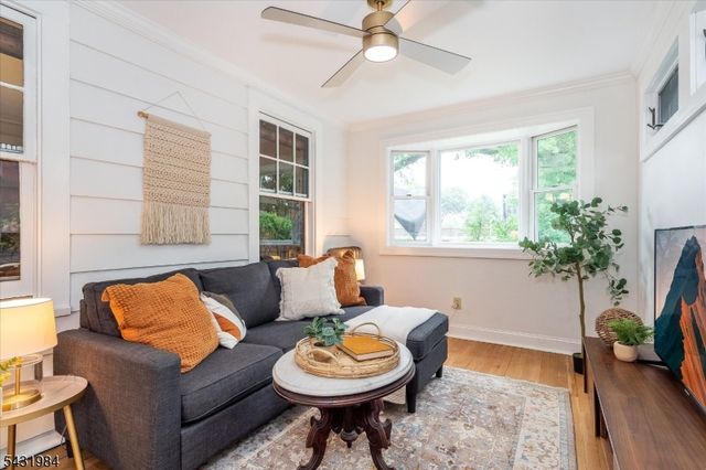 38 Burroughs Way, Maplewood Twp., NJ 07040