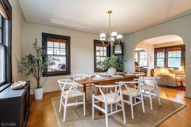 38 Burroughs Way, Maplewood Twp., NJ 07040