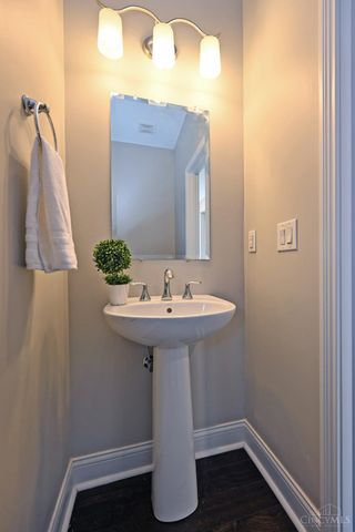 4293 Highland Green Drive, Mason, OH 45040