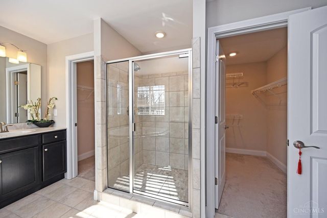 4293 Highland Green Drive, Mason, OH 45040