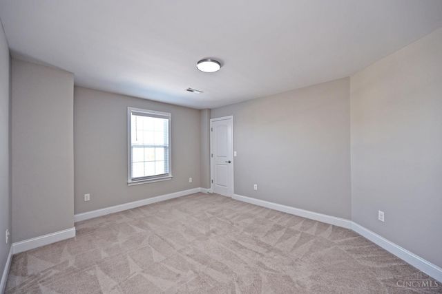 4293 Highland Green Drive, Mason, OH 45040