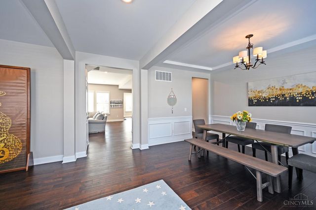 4293 Highland Green Drive, Mason, OH 45040