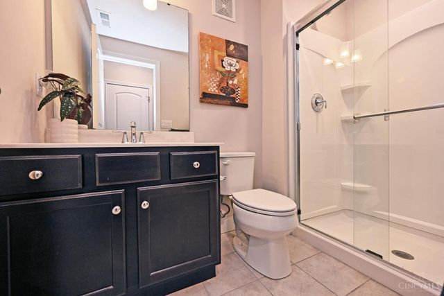 4293 Highland Green Drive, Mason, OH 45040