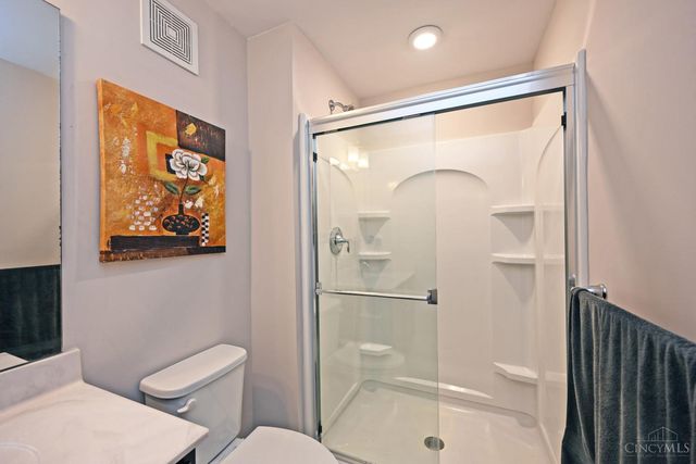 4293 Highland Green Drive, Mason, OH 45040